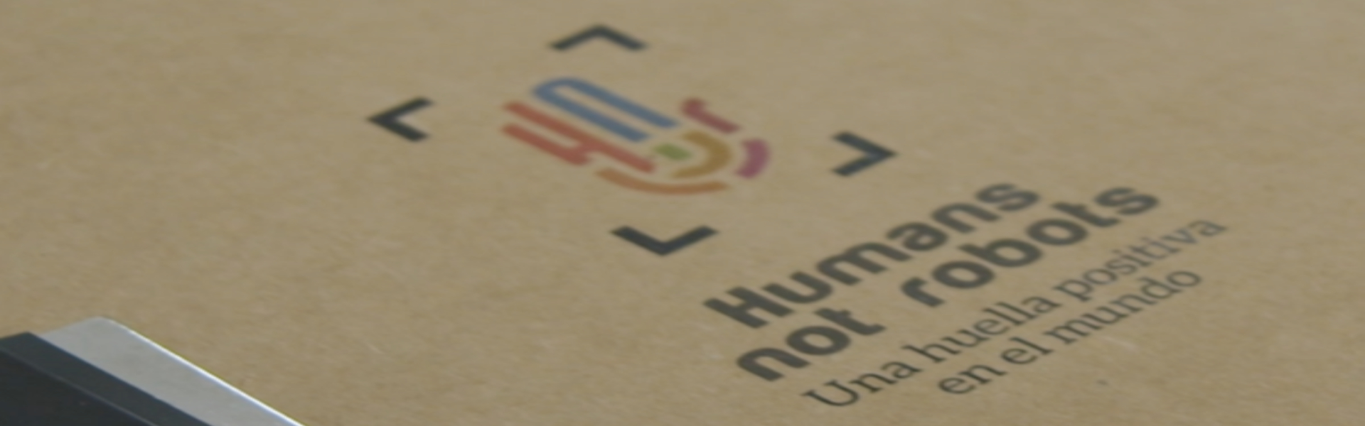Human Not Robots Logo Impreso